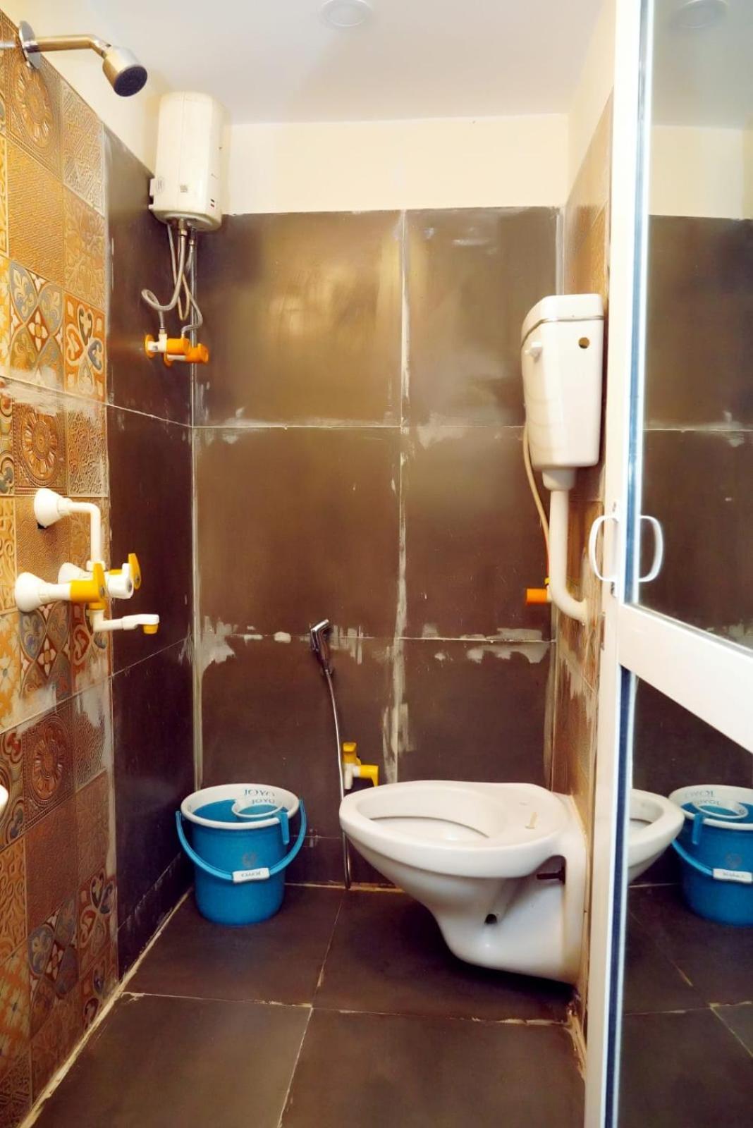 Hotel Golden Plaza Vashi Eksteriør billede
