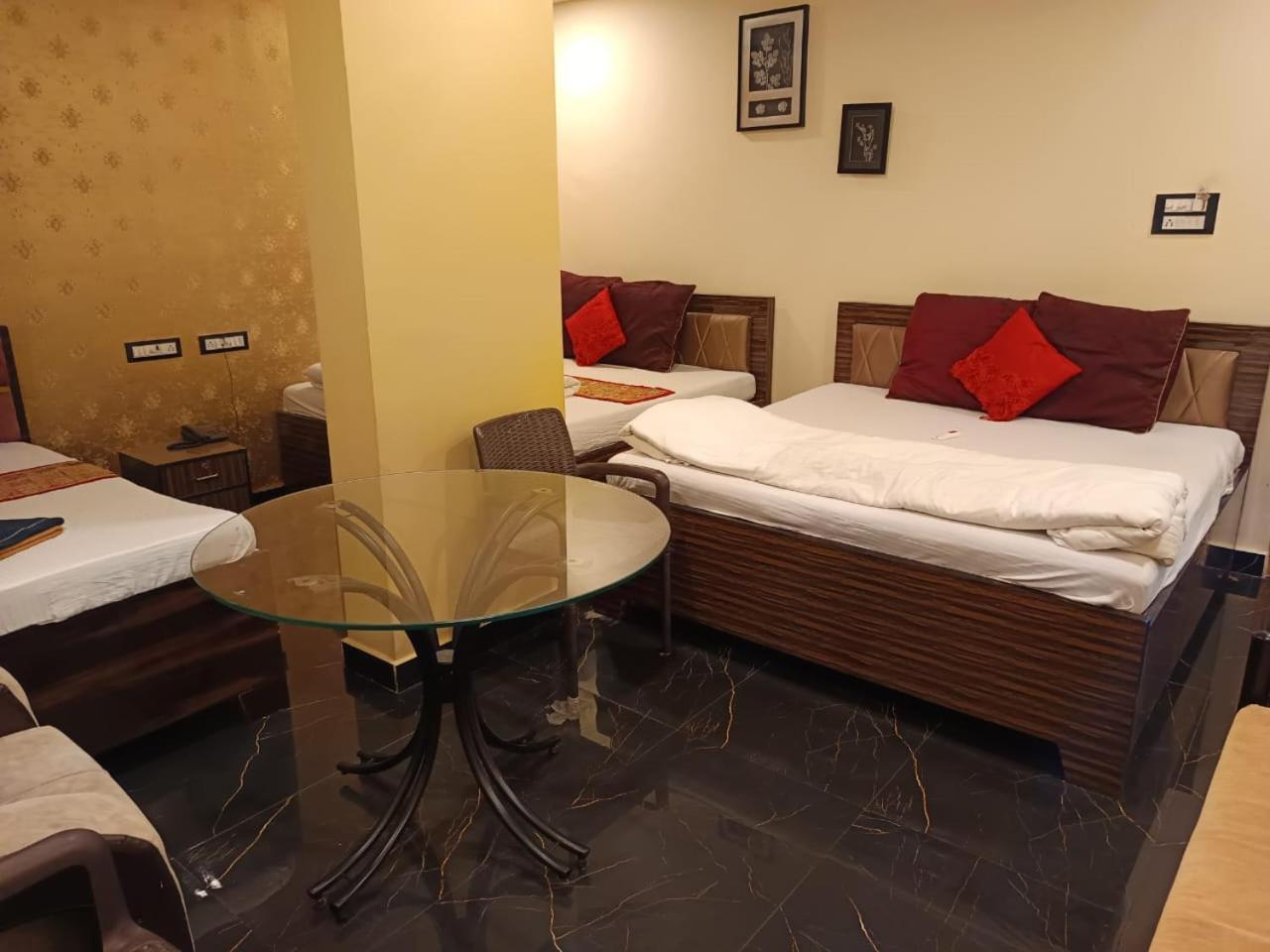 Hotel Golden Plaza Vashi Eksteriør billede